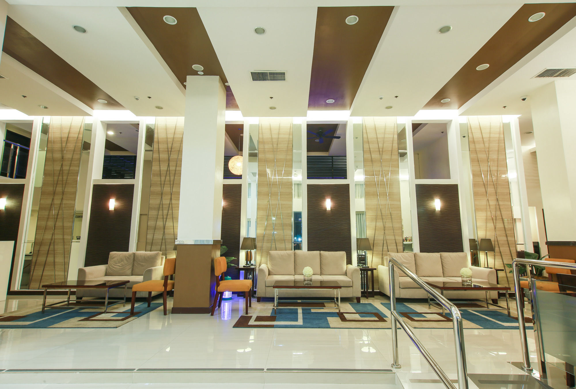 Prime City Resort Hotel Angeles Exterior foto