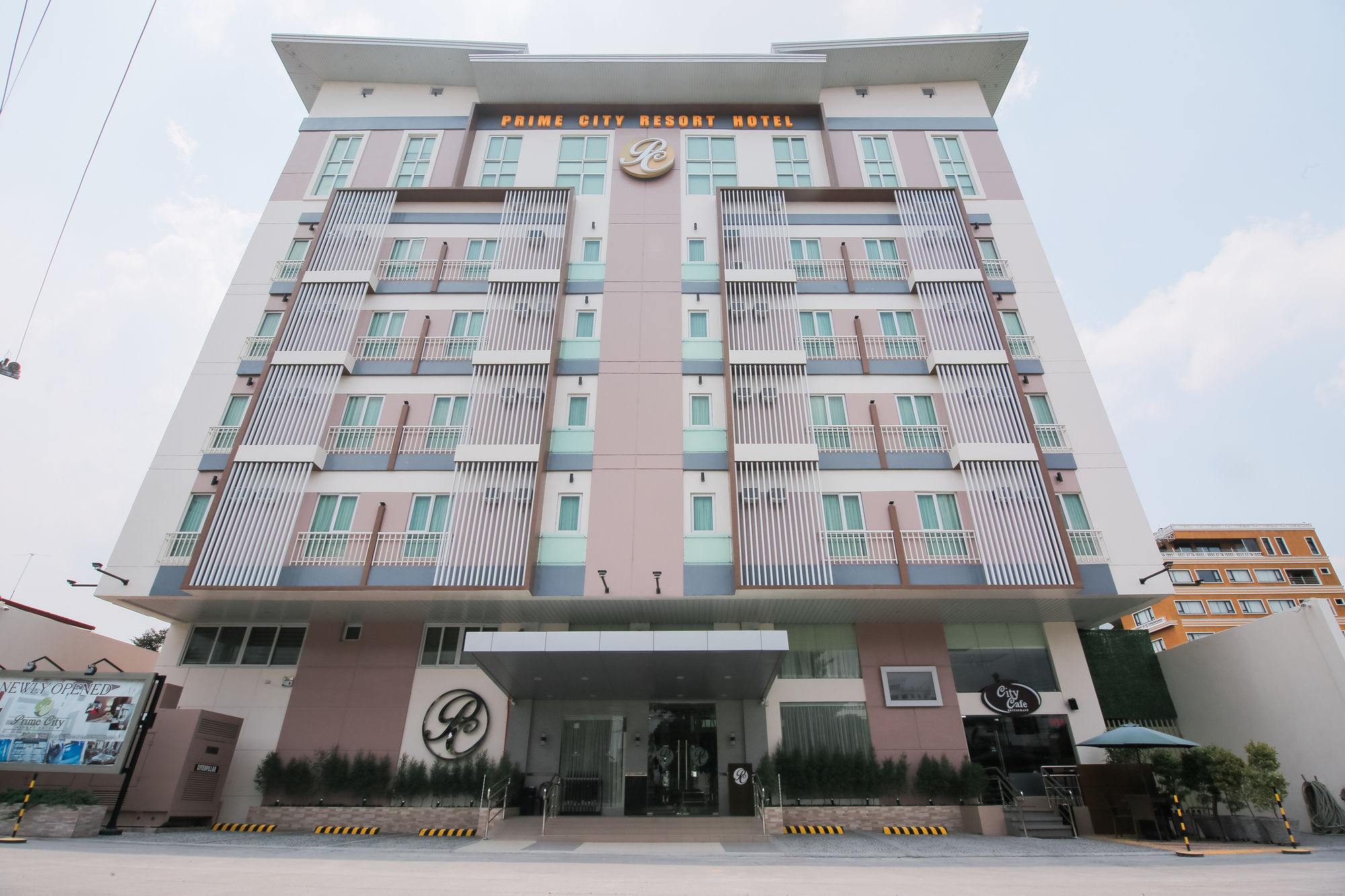 Prime City Resort Hotel Angeles Exterior foto